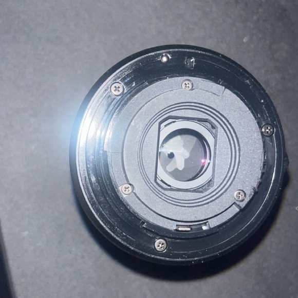 Nikon AF-P DX 18-55mm VR Lens – Like New Condition - Picture 5 of 7